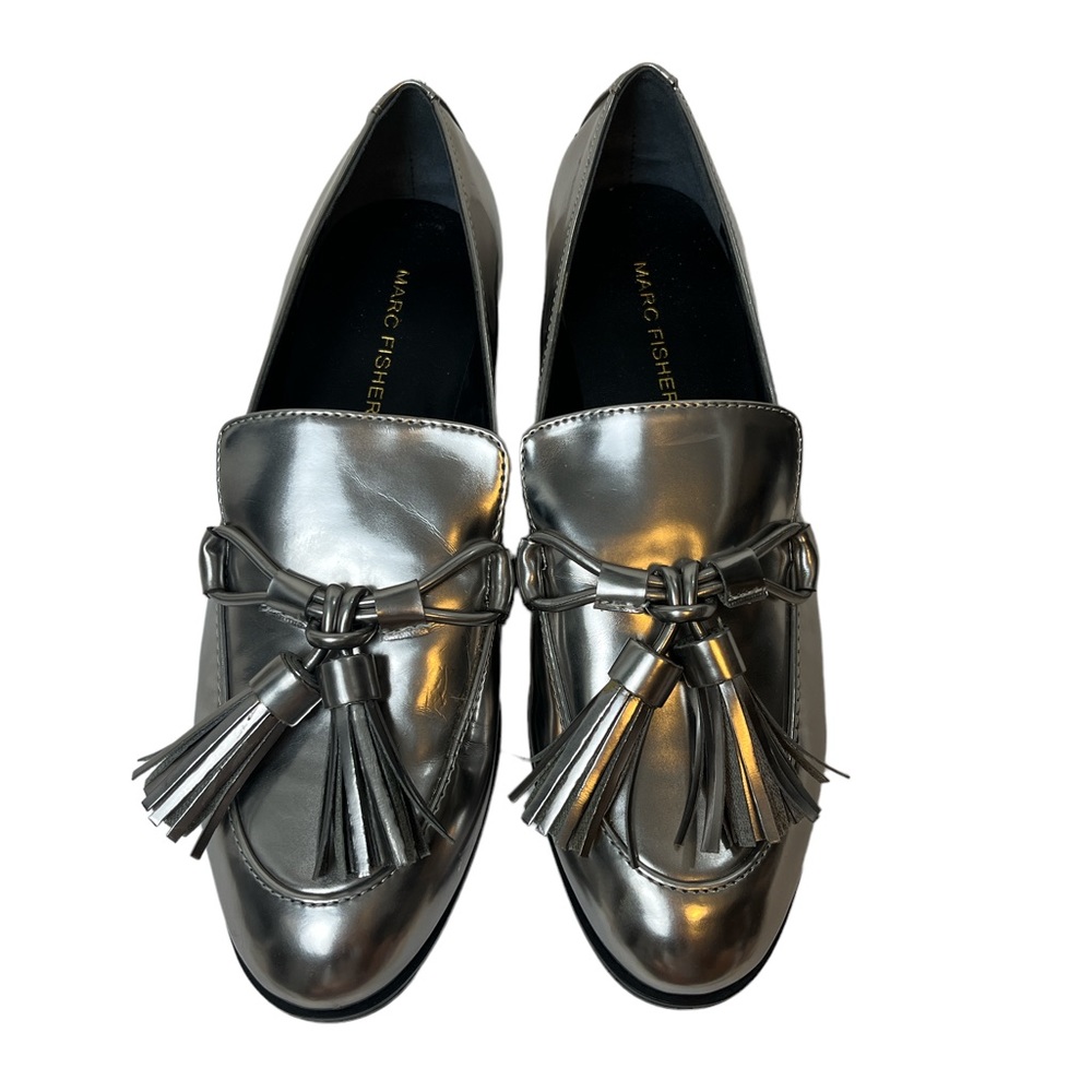 Marc fisher loafers size 6.5‎
